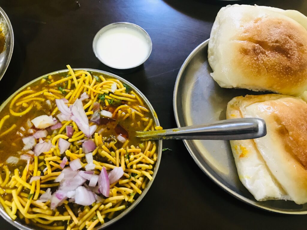 shamsundar misal nashik